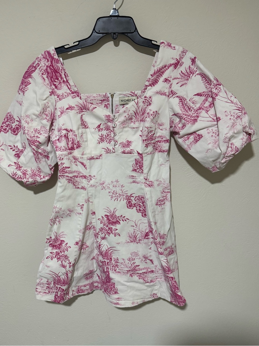 NICHOLAS White and Pink Toile Puff Sleeve Mini Dress